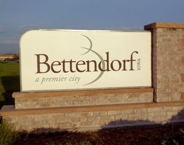 City Sign for Bettendorf, IA