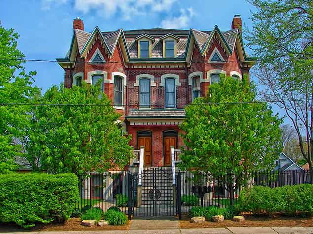 Broadway Historic District House